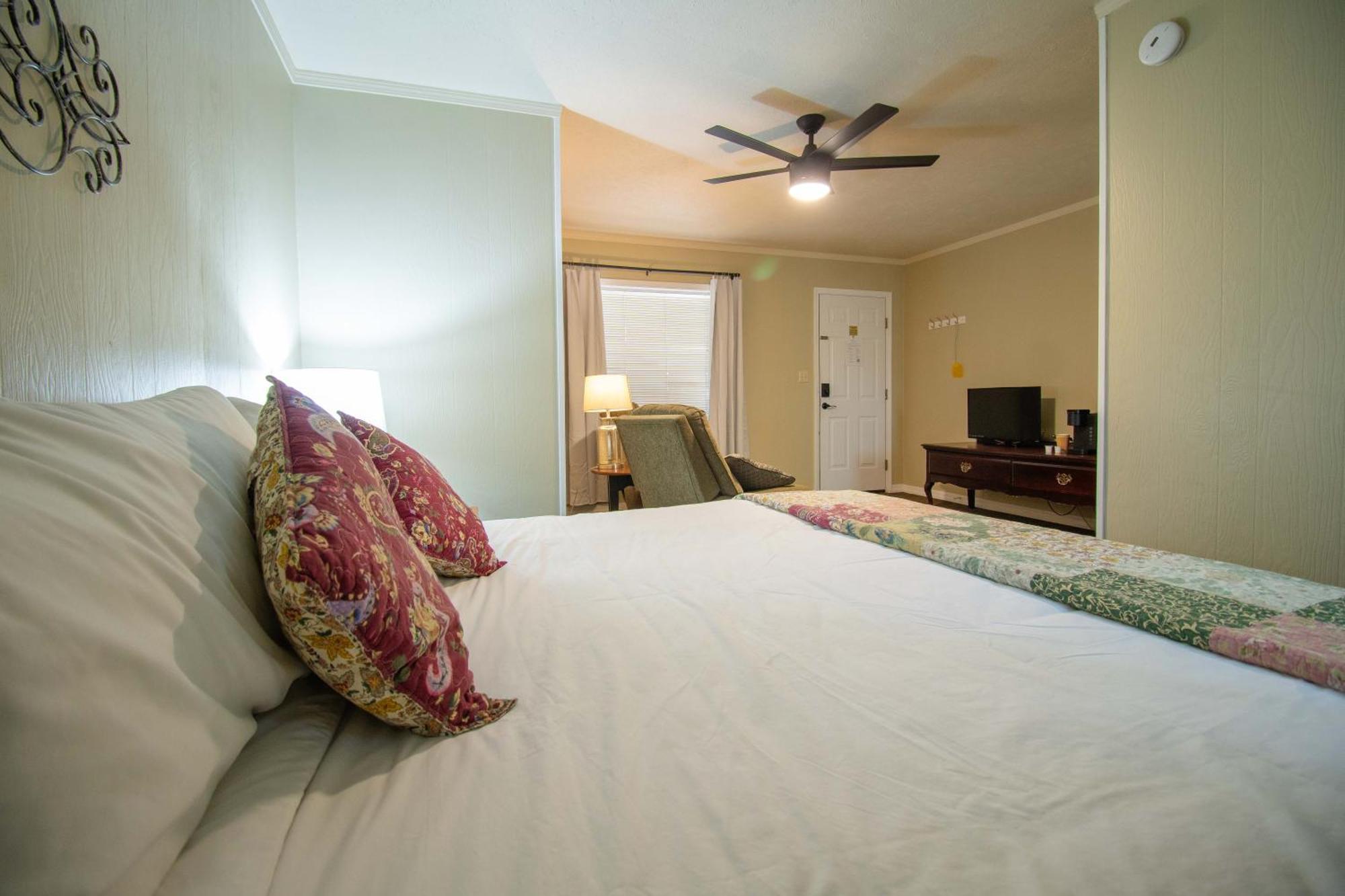 Carlton Marion Inn Yellville Phòng bức ảnh
